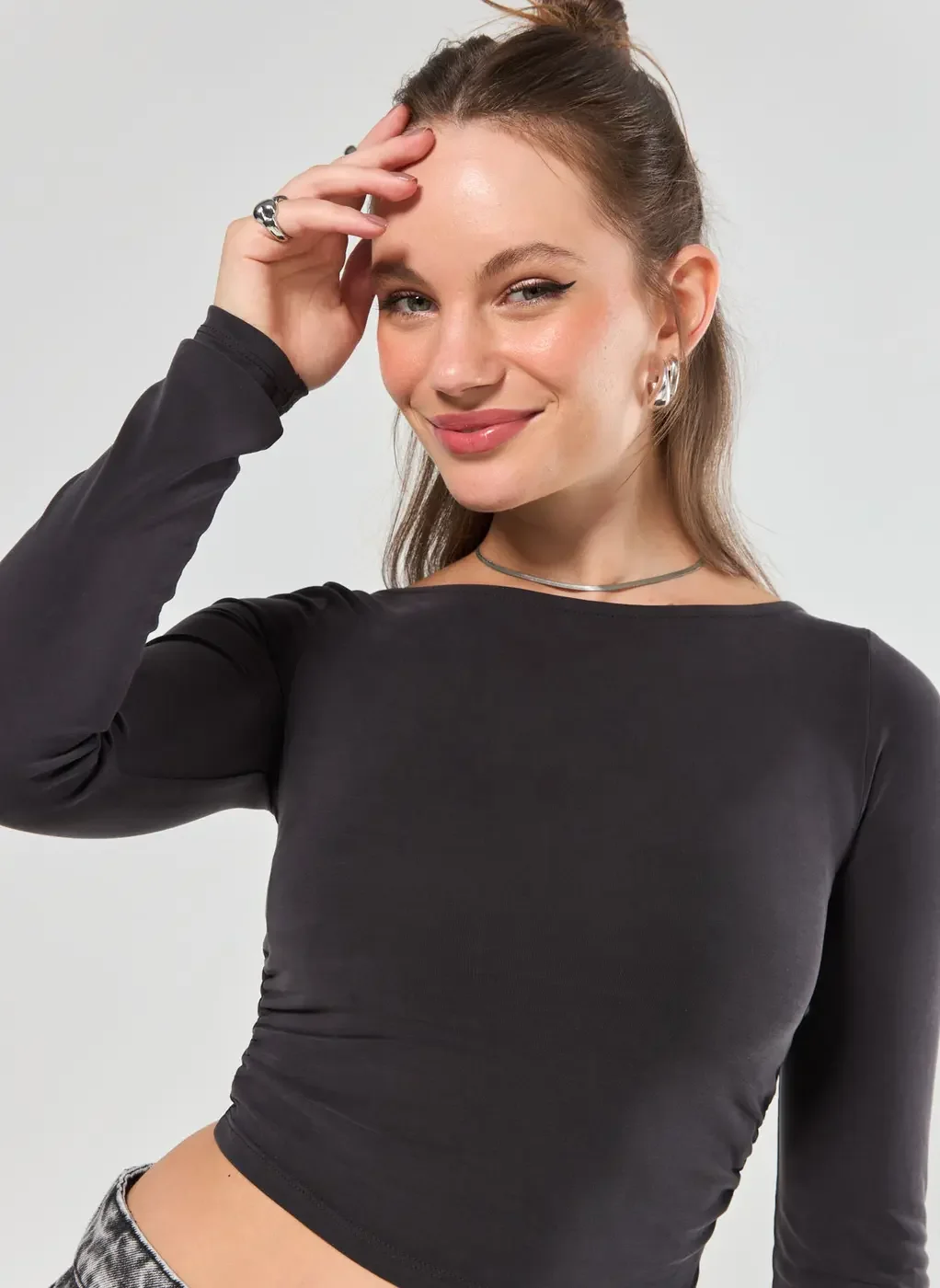 Blusa Manga Longa Decote Canoa