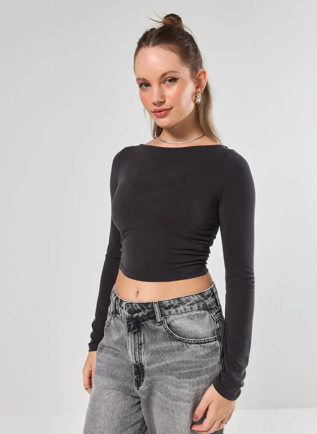 Blusa Manga Longa Decote Canoa