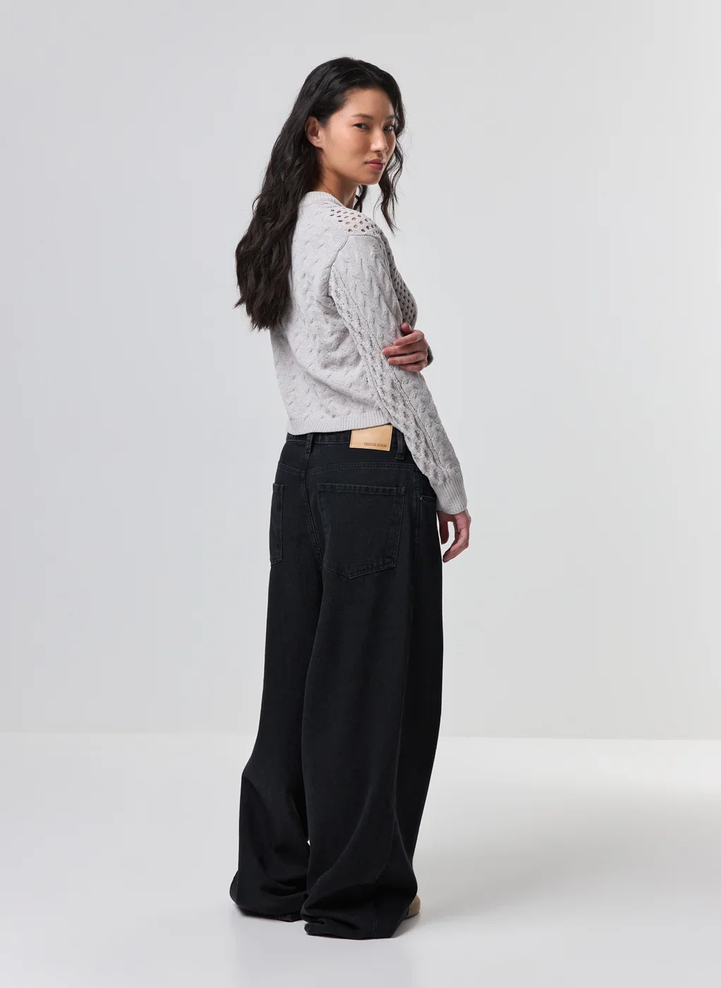 Blusa Manga Longa Cropped Tricô Vazado