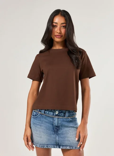 Camiseta Básica Manga Curta