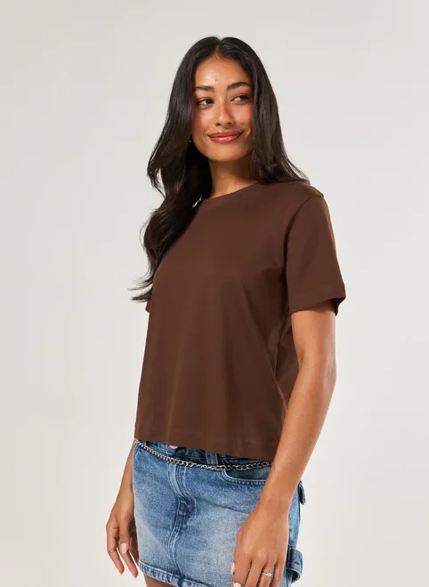 Camiseta Básica Manga Curta