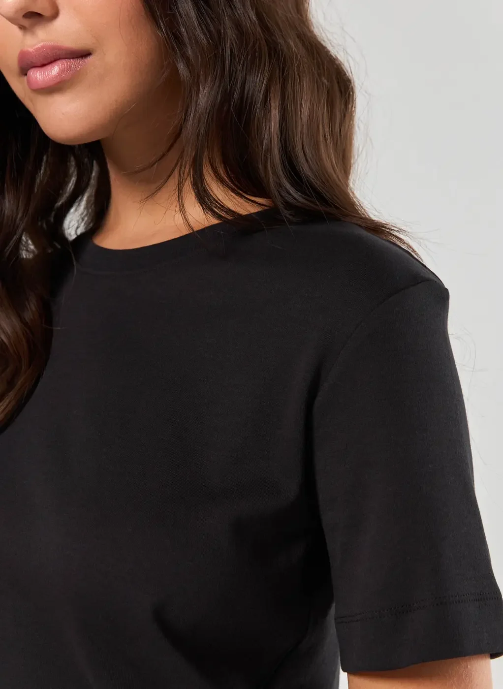 Camiseta Básica Manga Curta