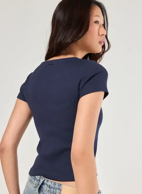 Blusa De Ribana Decote Quadrado