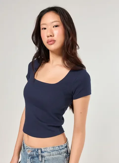 Blusa De Ribana Decote Quadrado