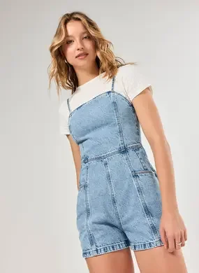 Macaquinho Jeans Justo