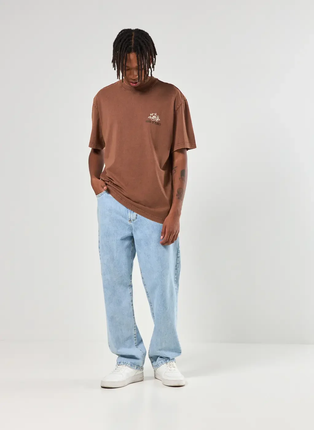 Camiseta Box Marrom Estonada Plants