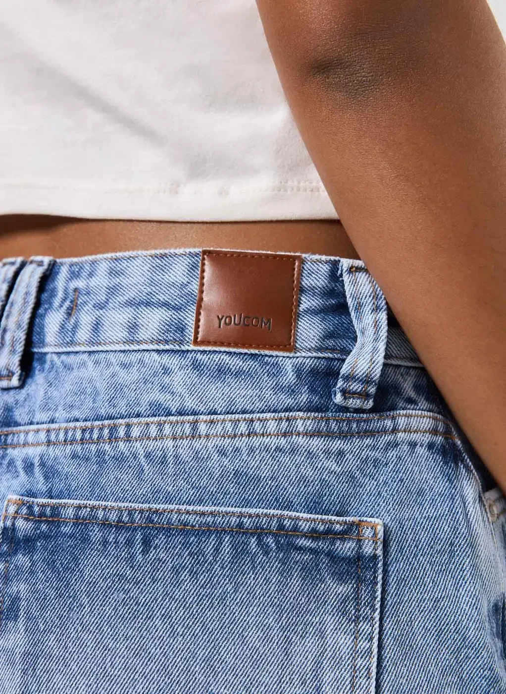 Short Jeans Costuras Marcantes