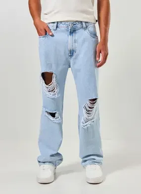 Calça Jeans Oversized Destroyed