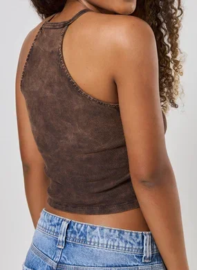 Regata Cropped Canelada Em Preto Estonado