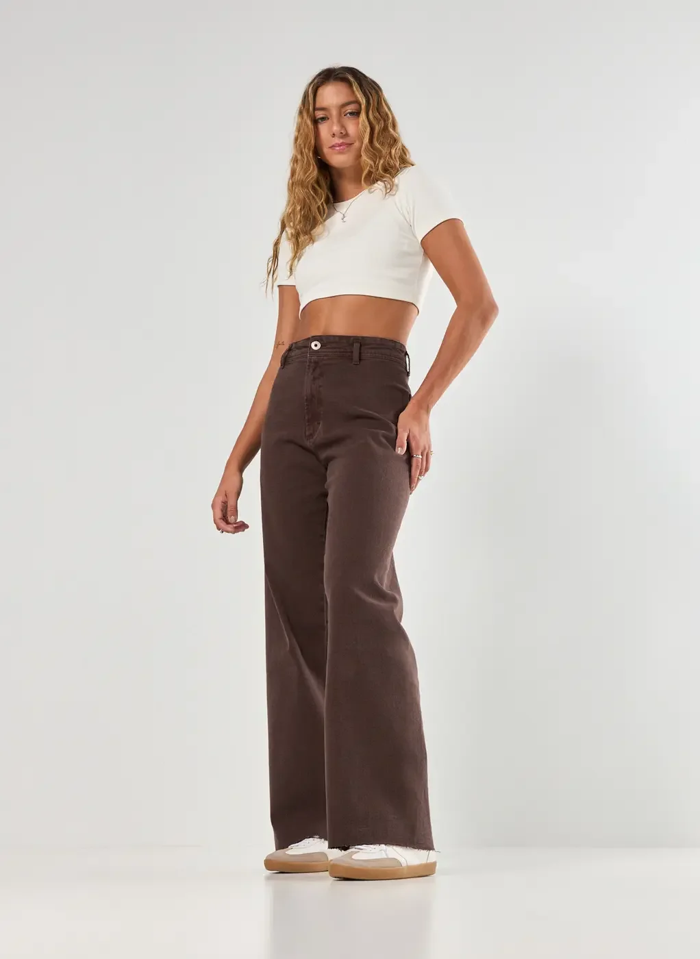 Calça Sarja Wide Leg Com Elastano