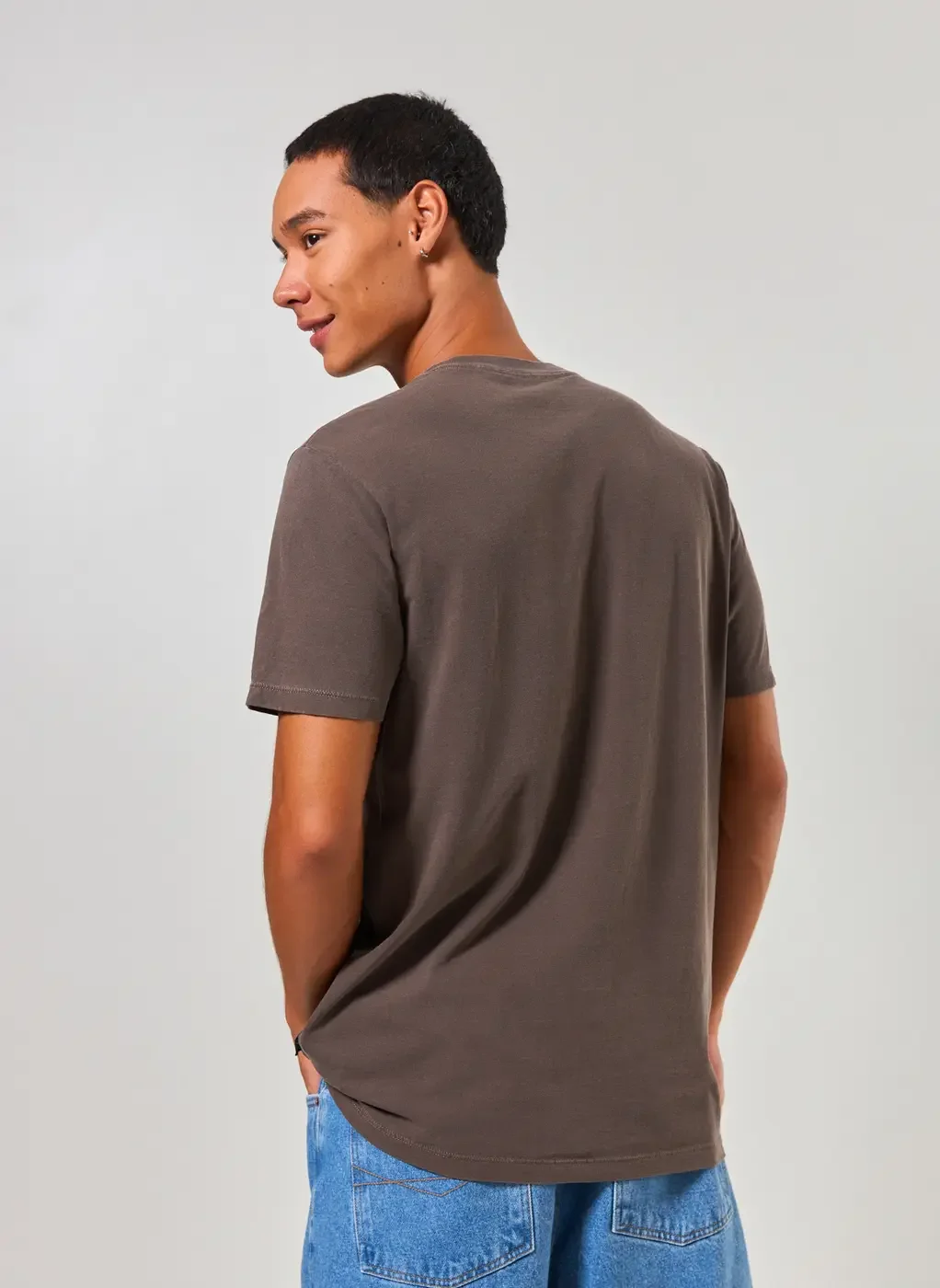 Camiseta Marrom Estonada Tropical