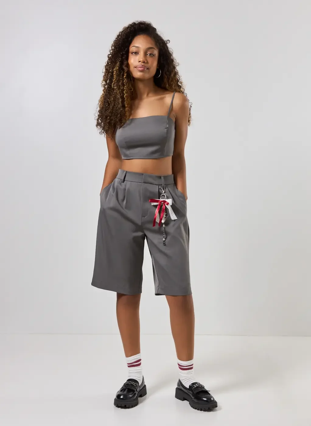 Cropped Reto Alfaiataria Chumbo