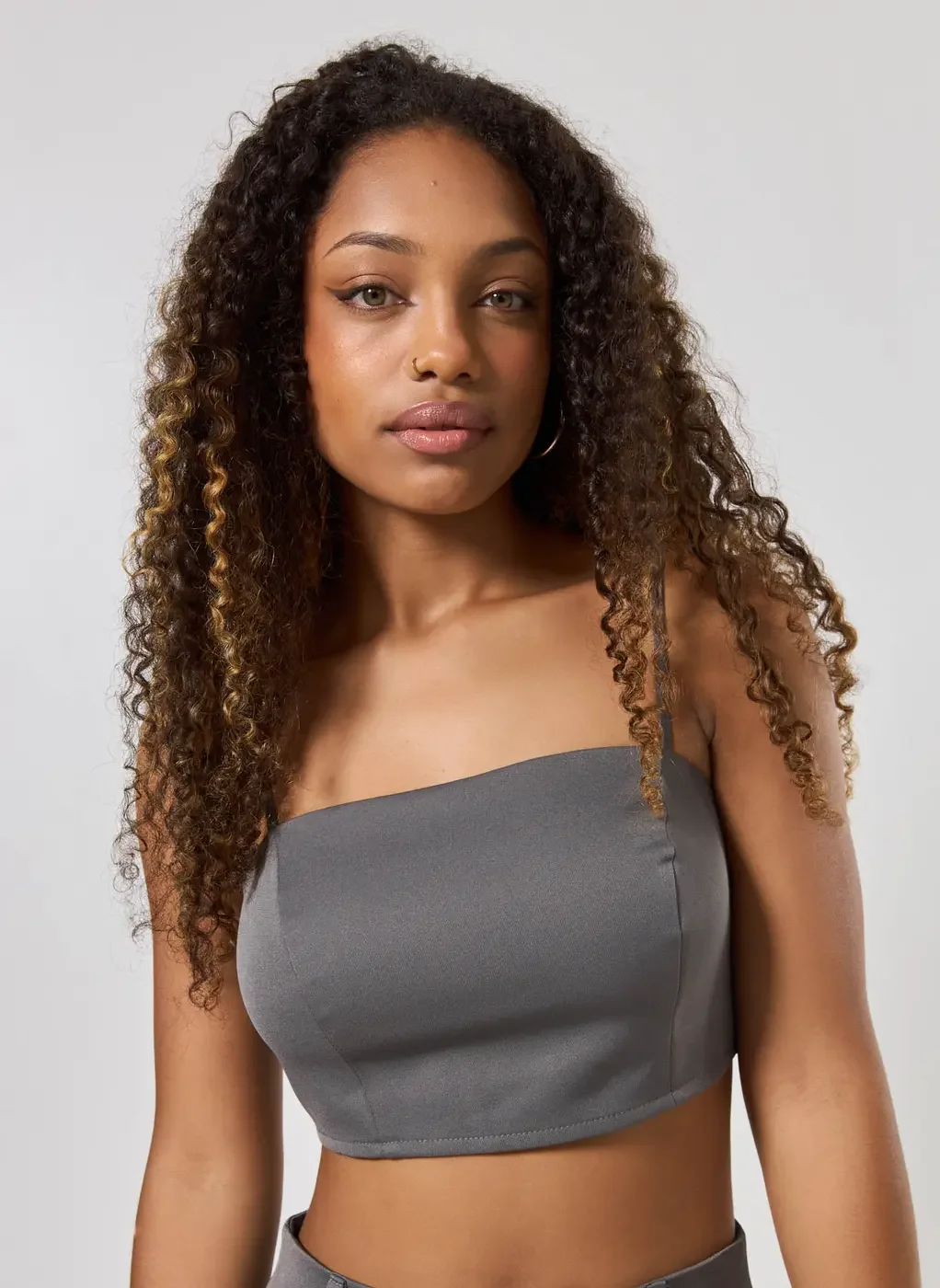 Cropped Reto Alfaiataria Chumbo