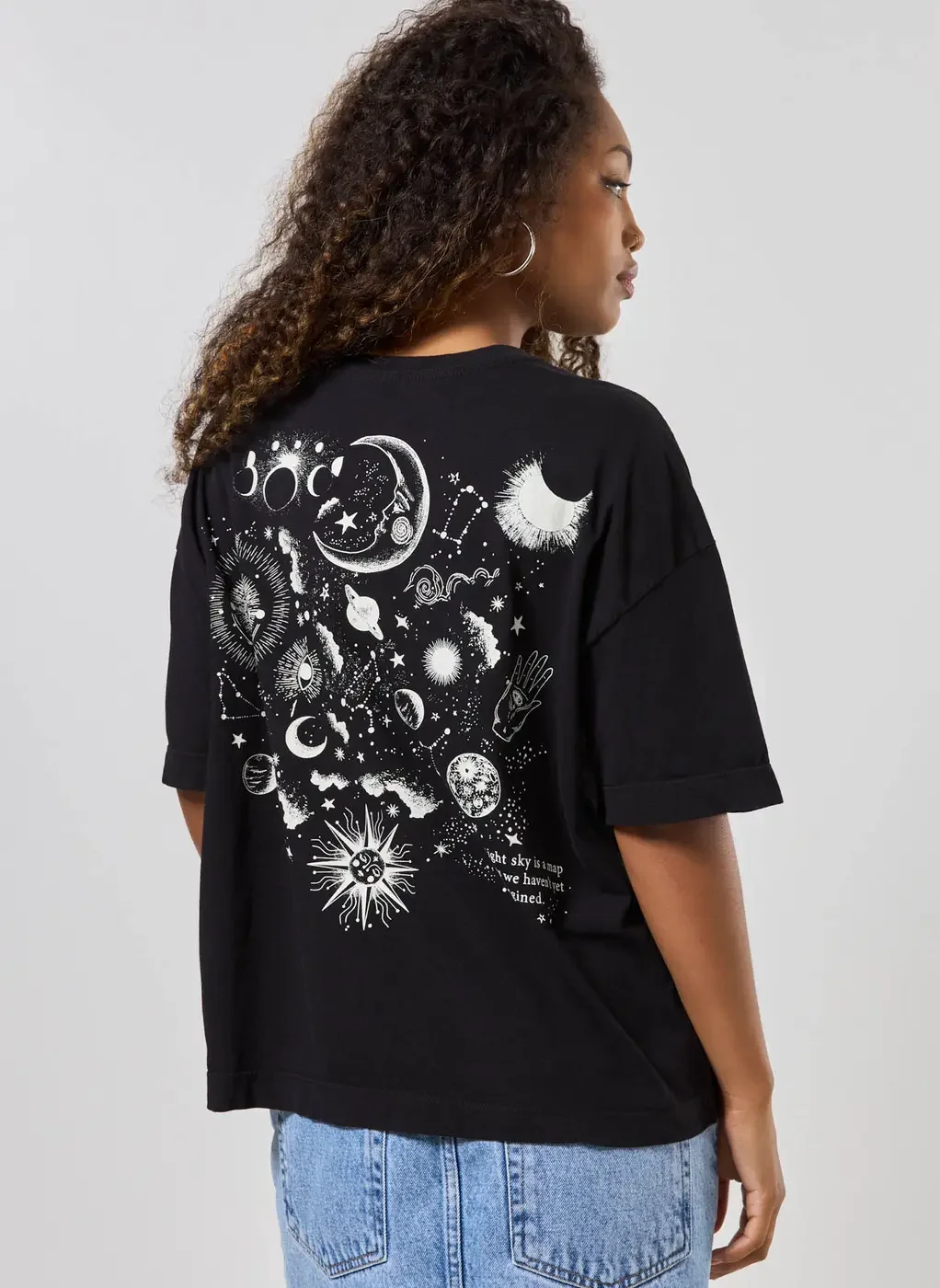 Camiseta Box Preta Space