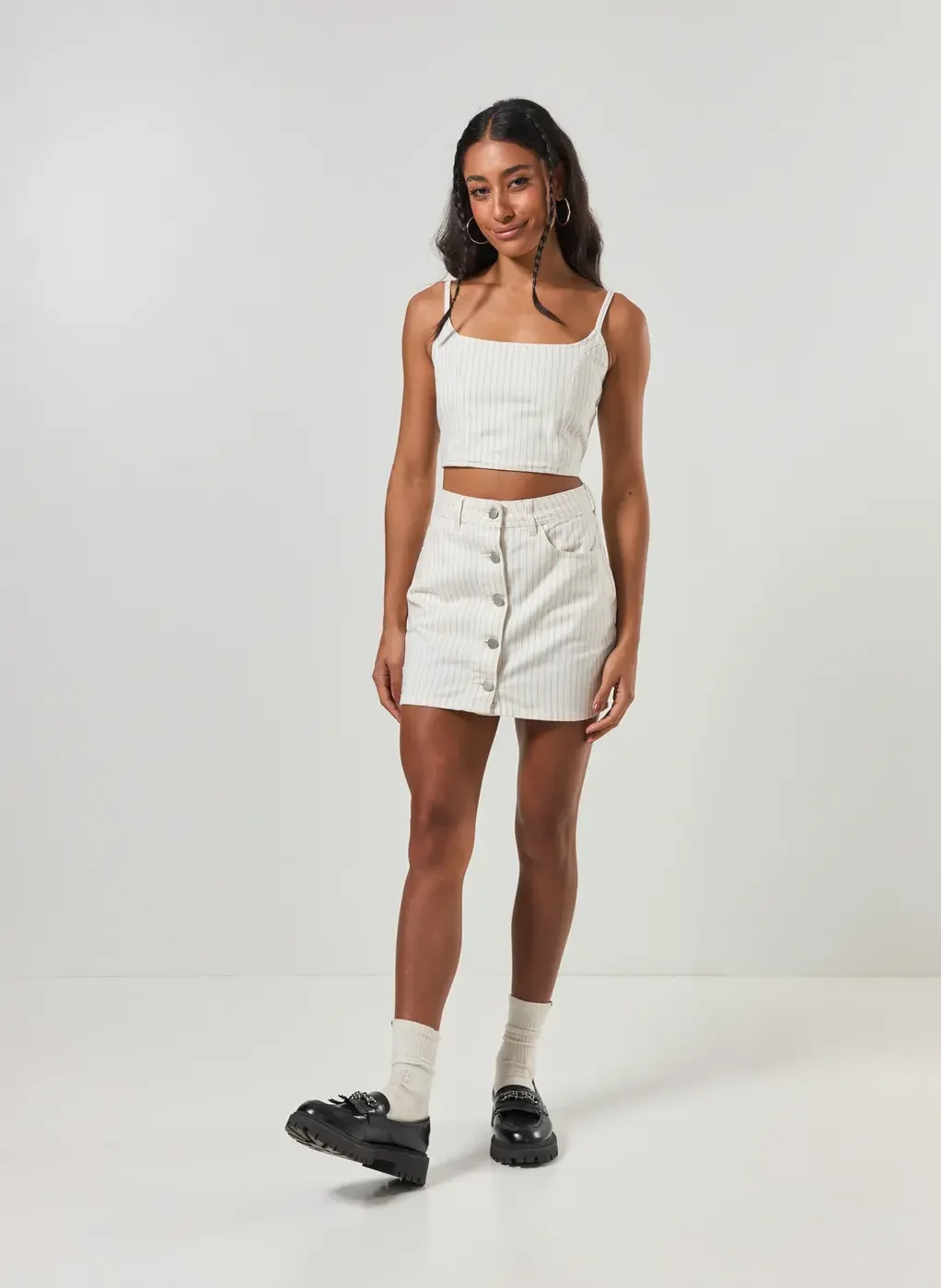 Saia Sarja Listrada Botões