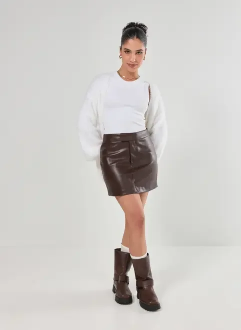 Saia Curta Poliuretano