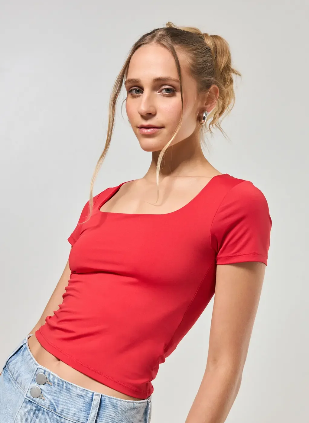 Blusa Poliamida Decote Quadrado