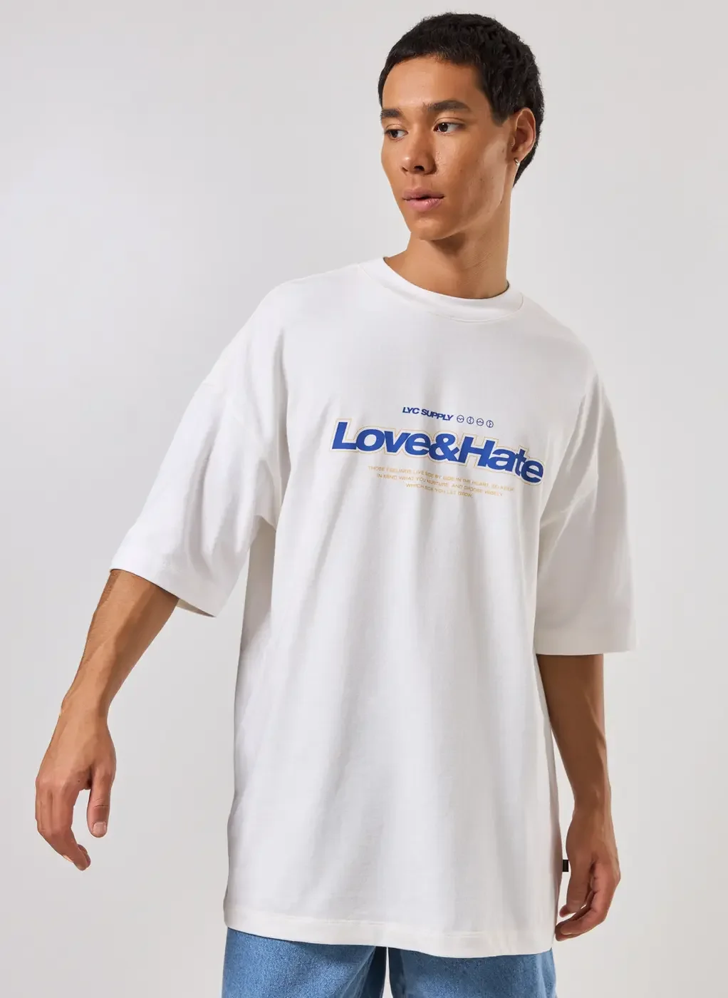 Camiseta Oversized Malhão Off-White Com Escrito