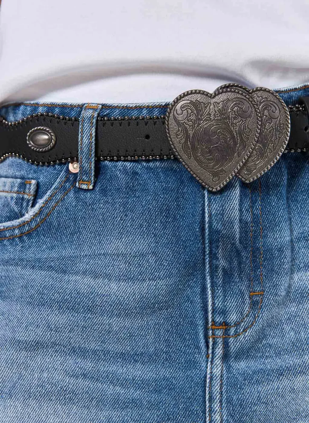 Cinto Preto Fivela Corações