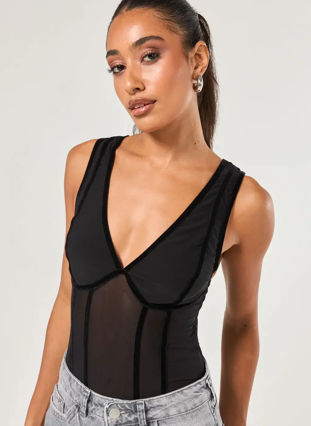 Body Preto Transparência E Veludo