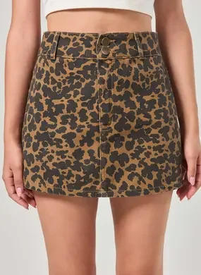 Short Saia Em Sarja Oncinha