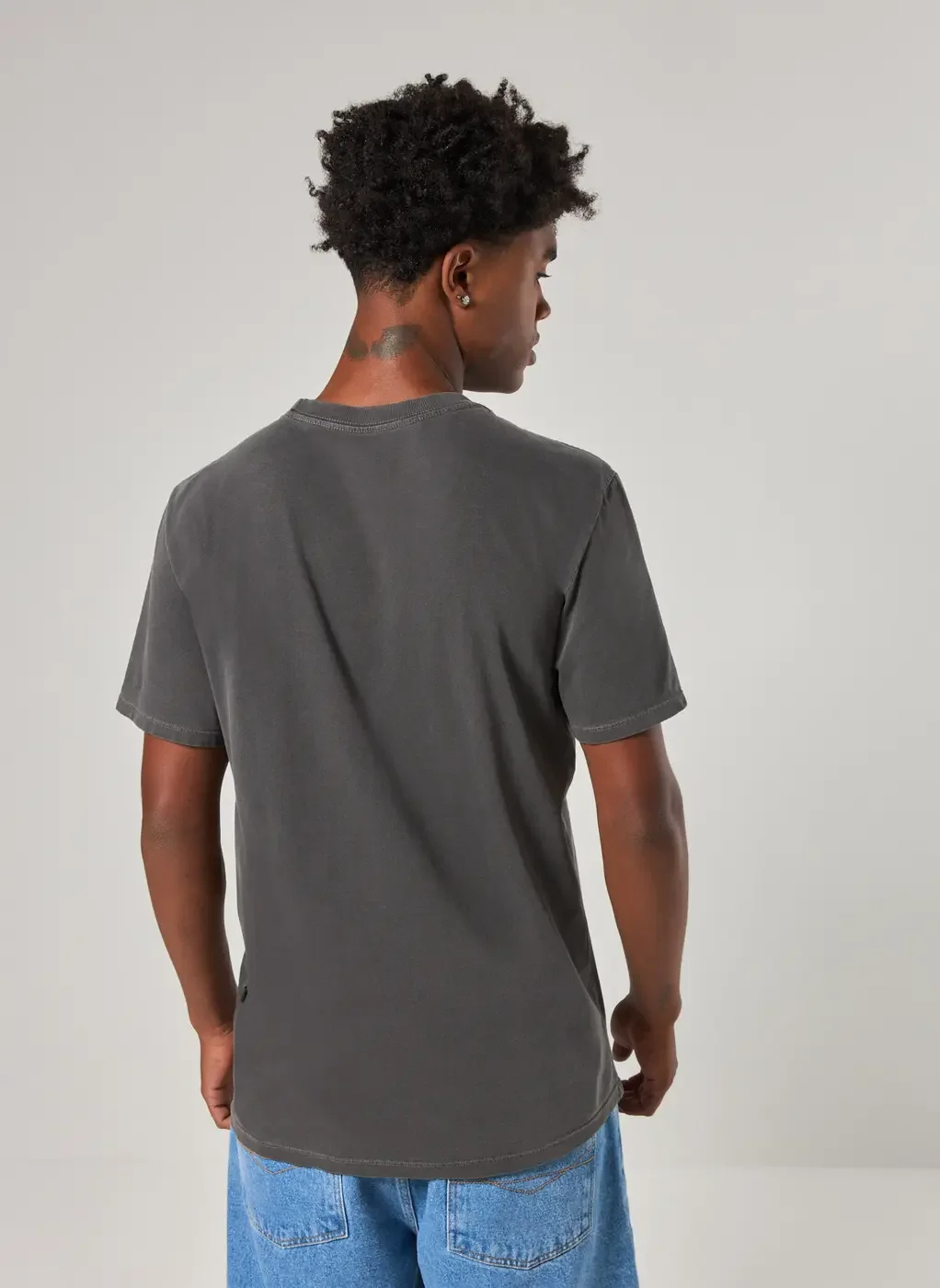 Camiseta Regular Preta Estonada Fishing