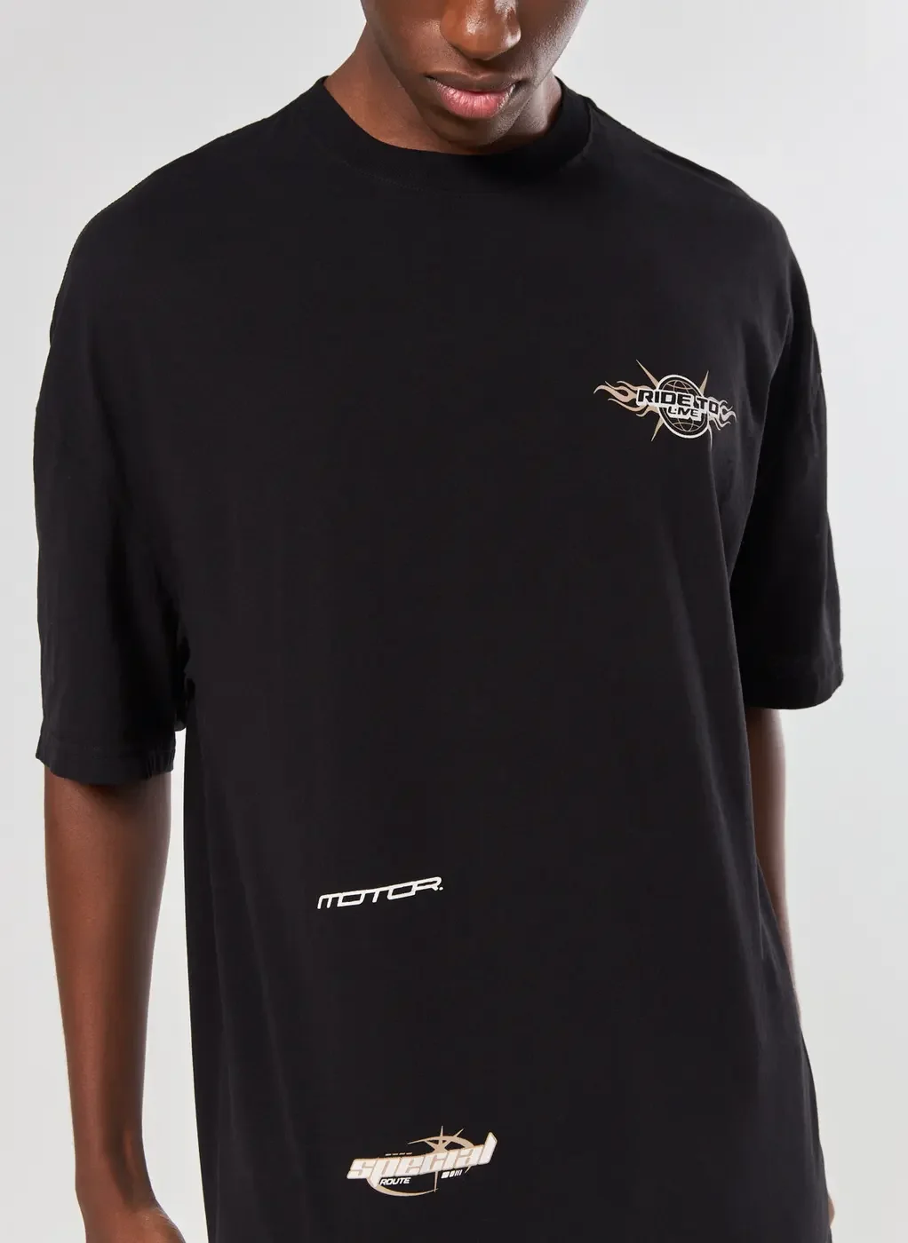 Camiseta Oversized Preta Racing