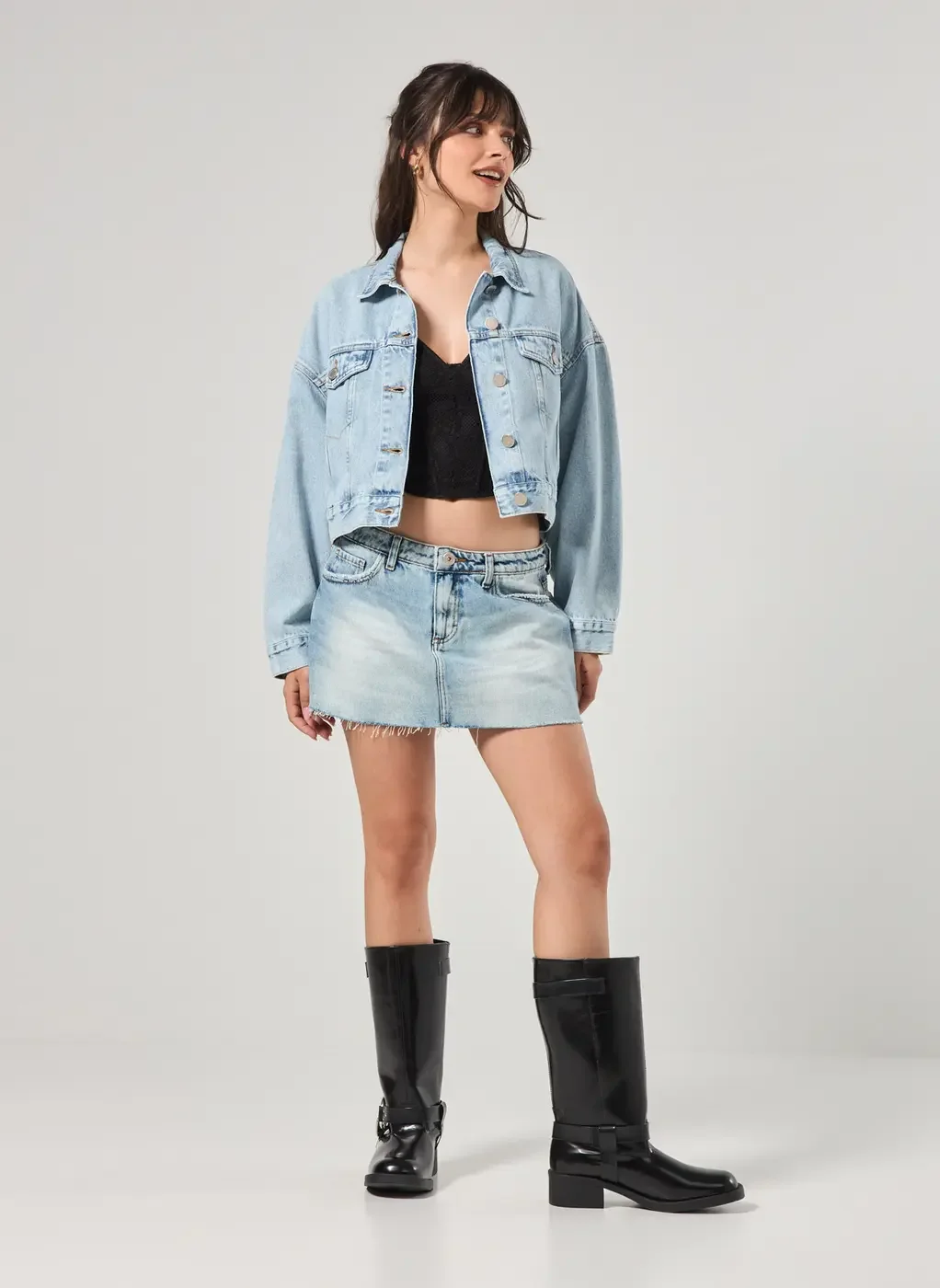 Jaqueta Jeans Cropped Com Bolso