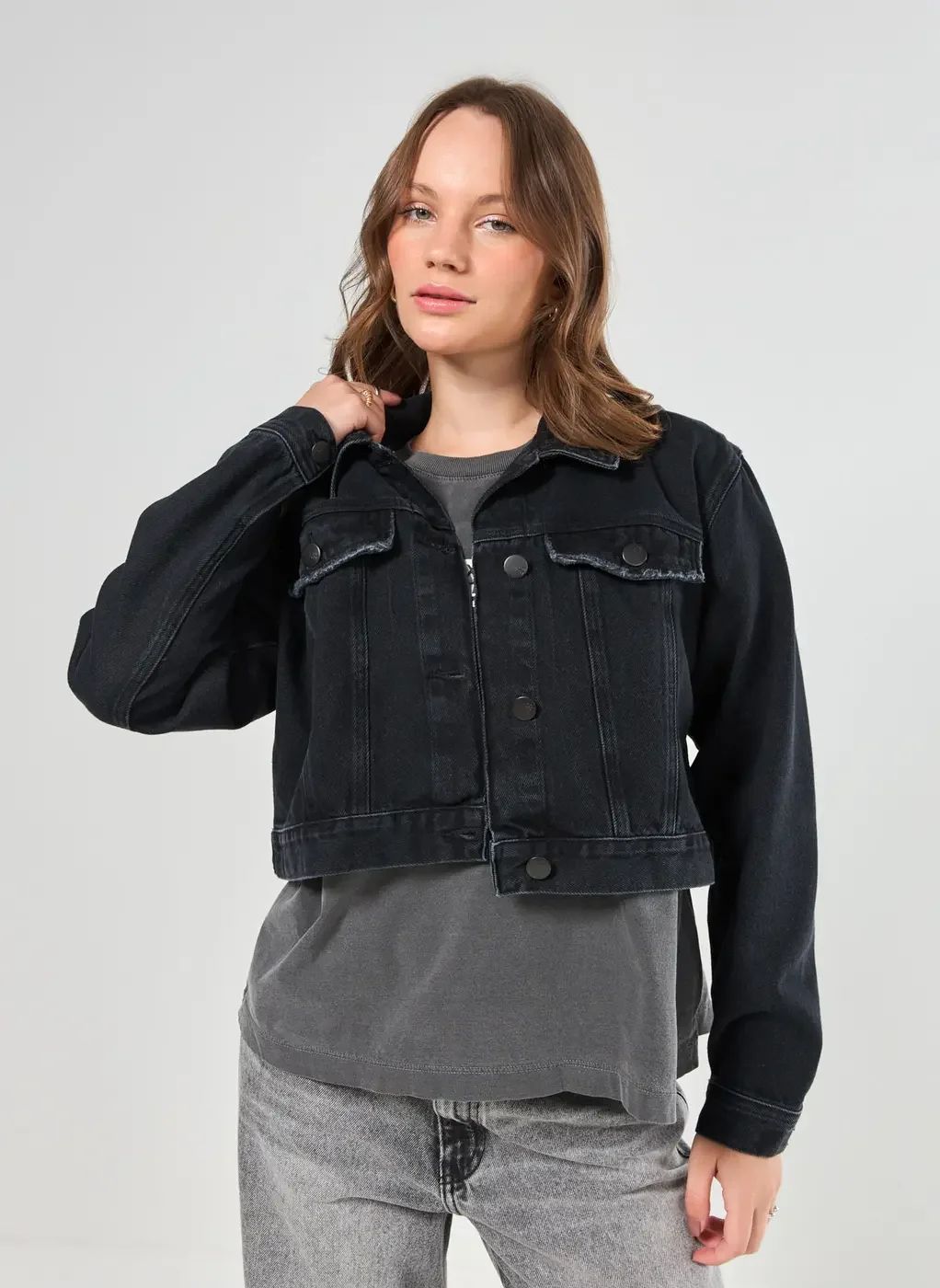 Jaqueta Jeans Cropped Botões