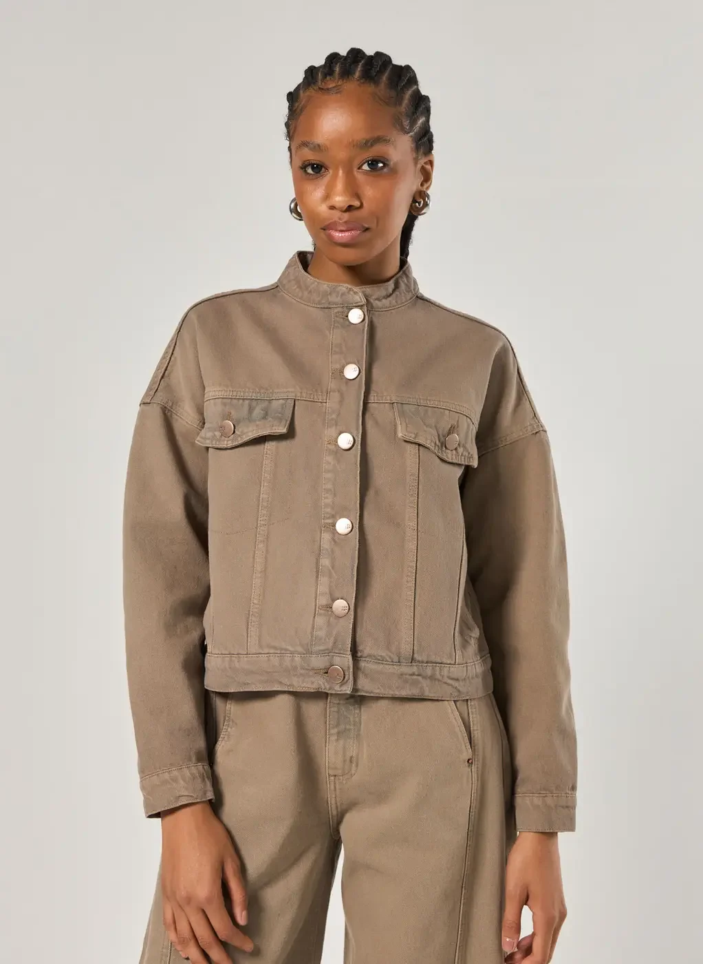 Jaqueta Cropped Jeans Marrom