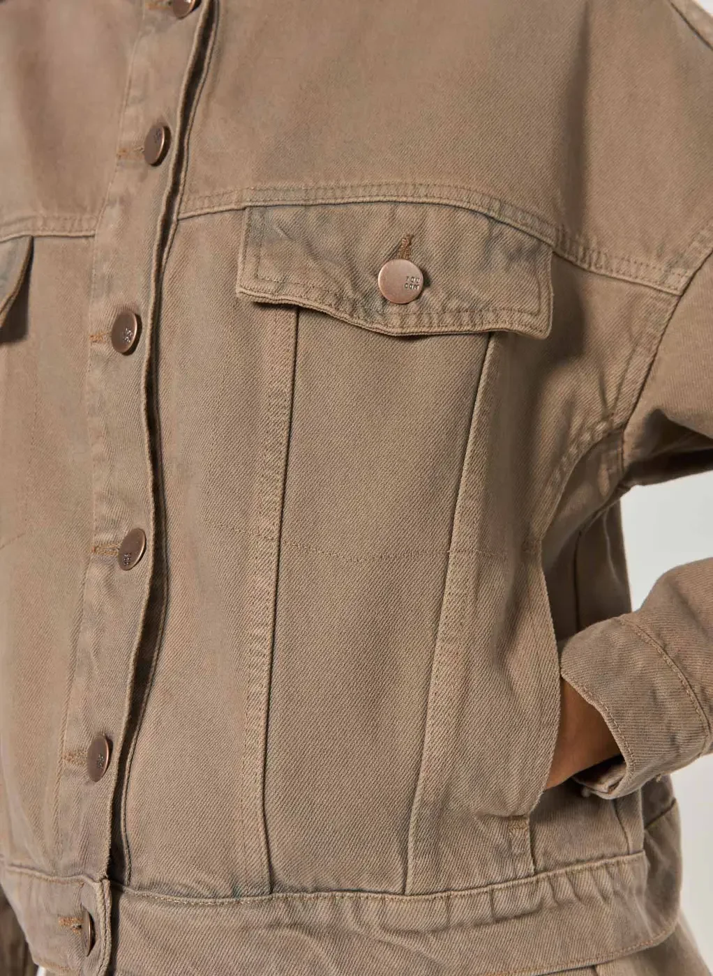 Jaqueta Cropped Jeans Marrom