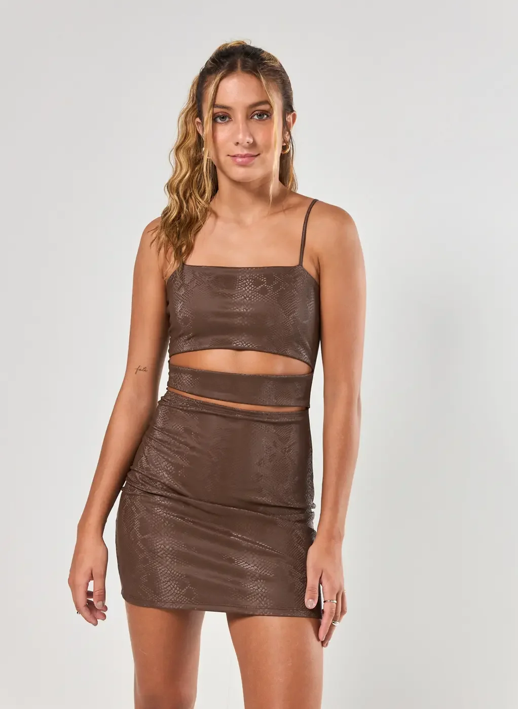 Vestido Tubinho Marrom Textura Cobra