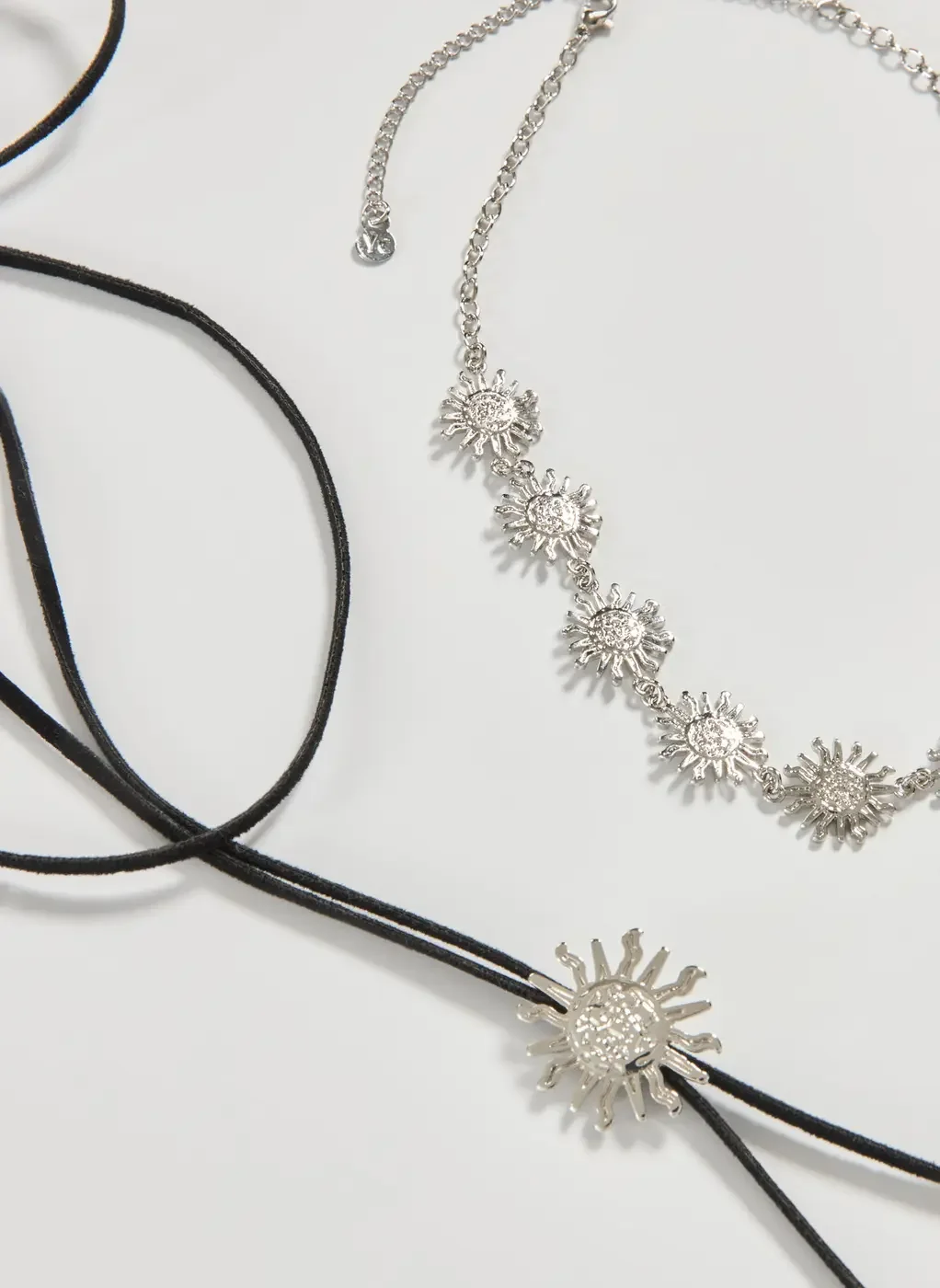 Conjunto Choker E Gravatinha Sol