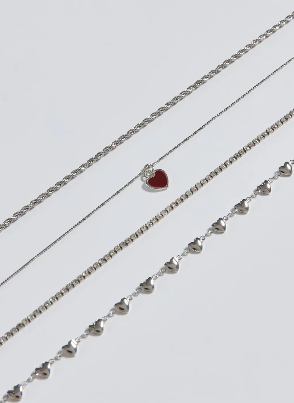 Conjunto 4 Colares Prateados Riviera Coração