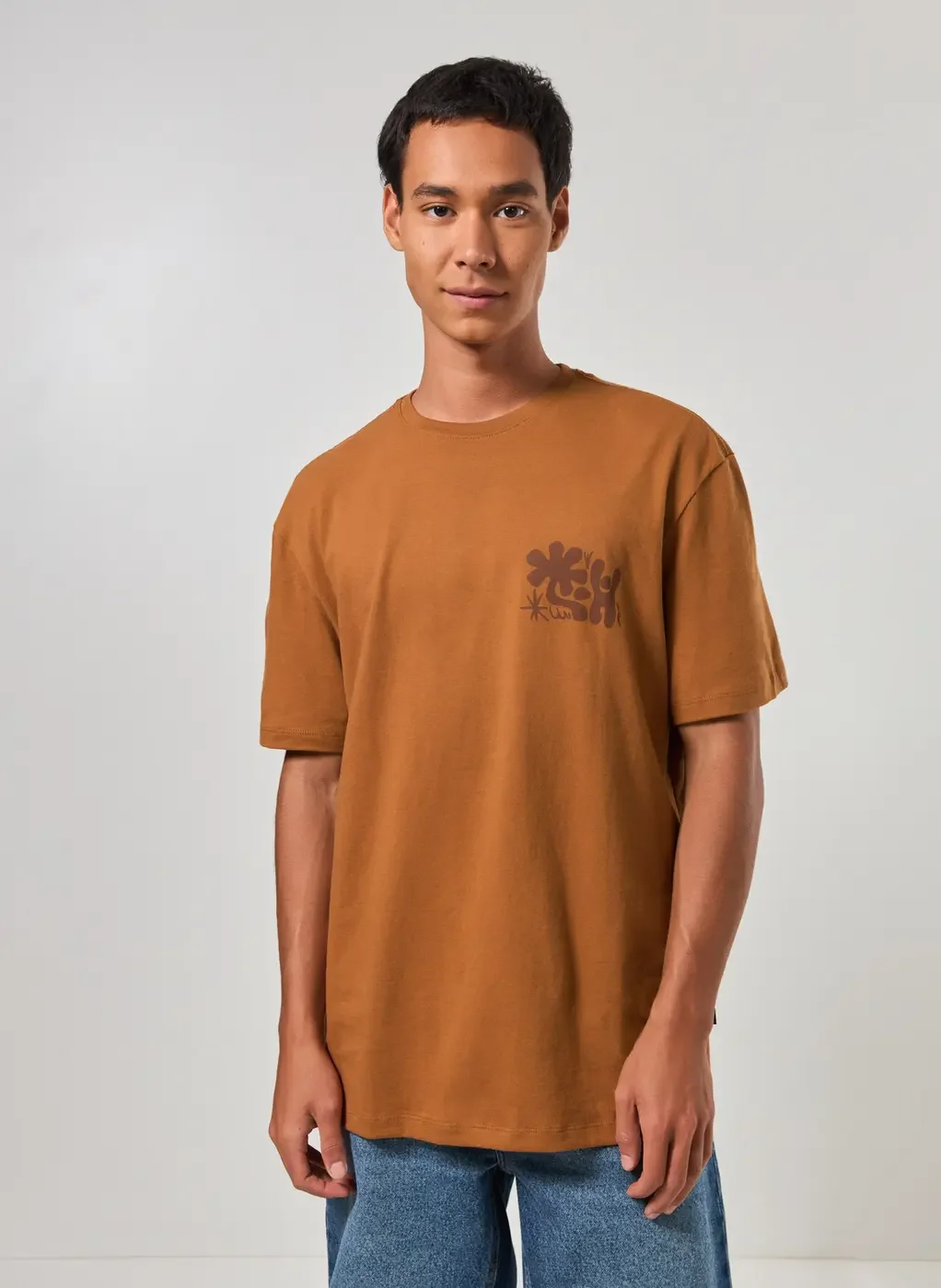 Camiseta Regular Estampa Desert