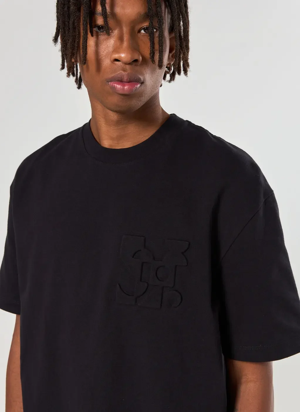 Camiseta Comfort Malhão Preto Com Relevo