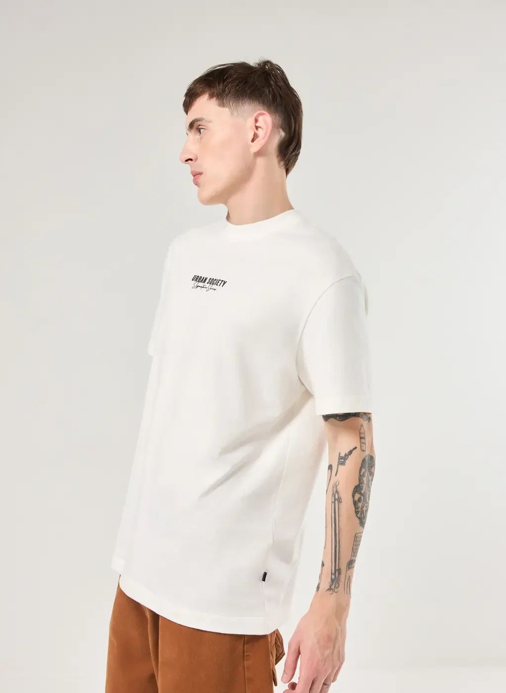 Camiseta Comfort Off-White Urban