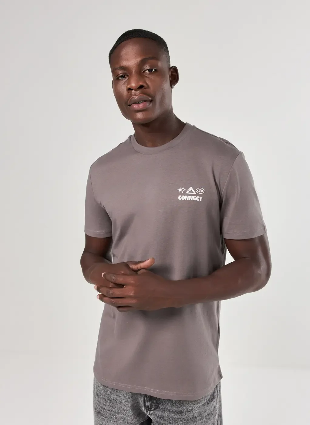 Camiseta Regular Chumbo Connect