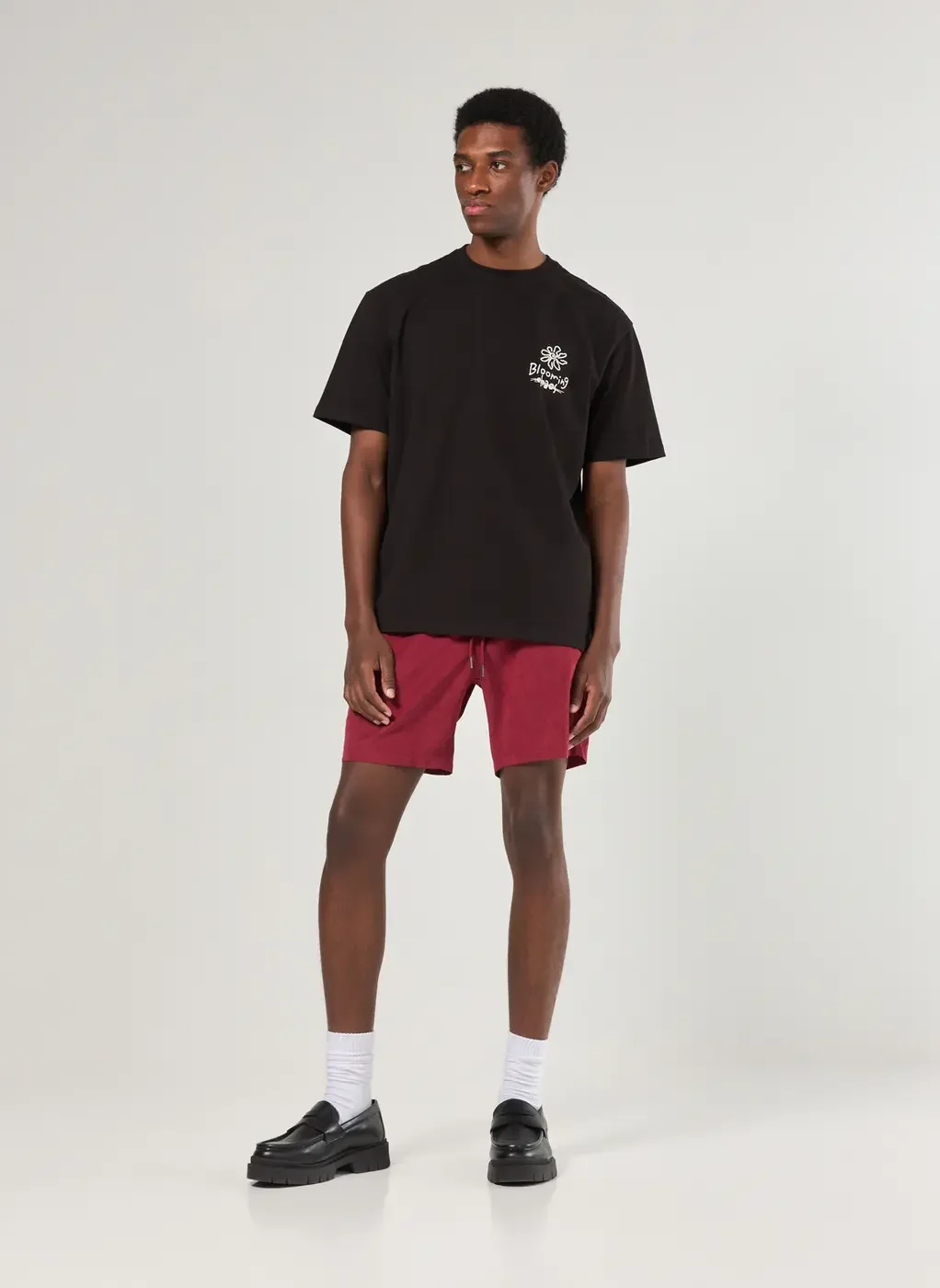 Camiseta Comfort Preta Blooming