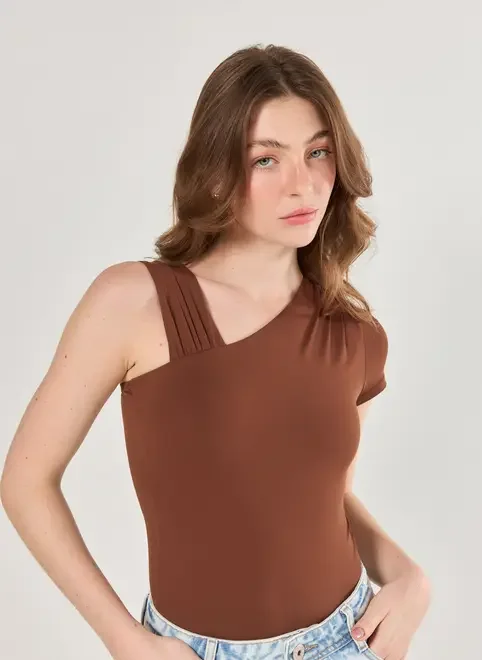 Body Poliamida Mangas Assimétricas