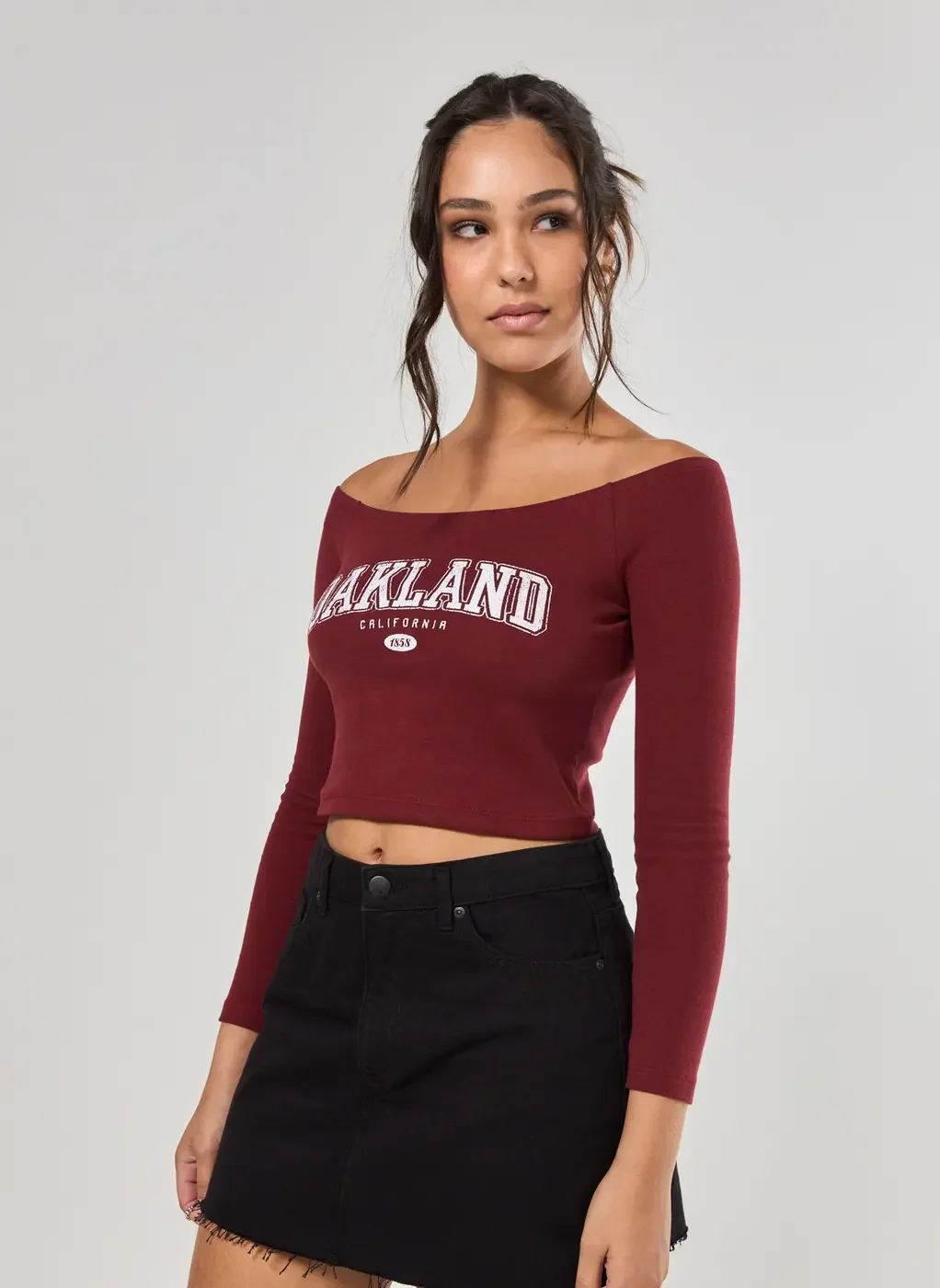 Cropped Manga Longa Ombro A Ombro Vinho