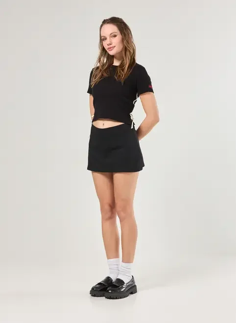 Blusa Preta Canelada Lucky Girl