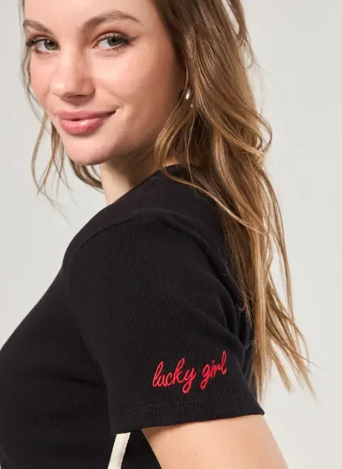 Blusa Preta Canelada Lucky Girl