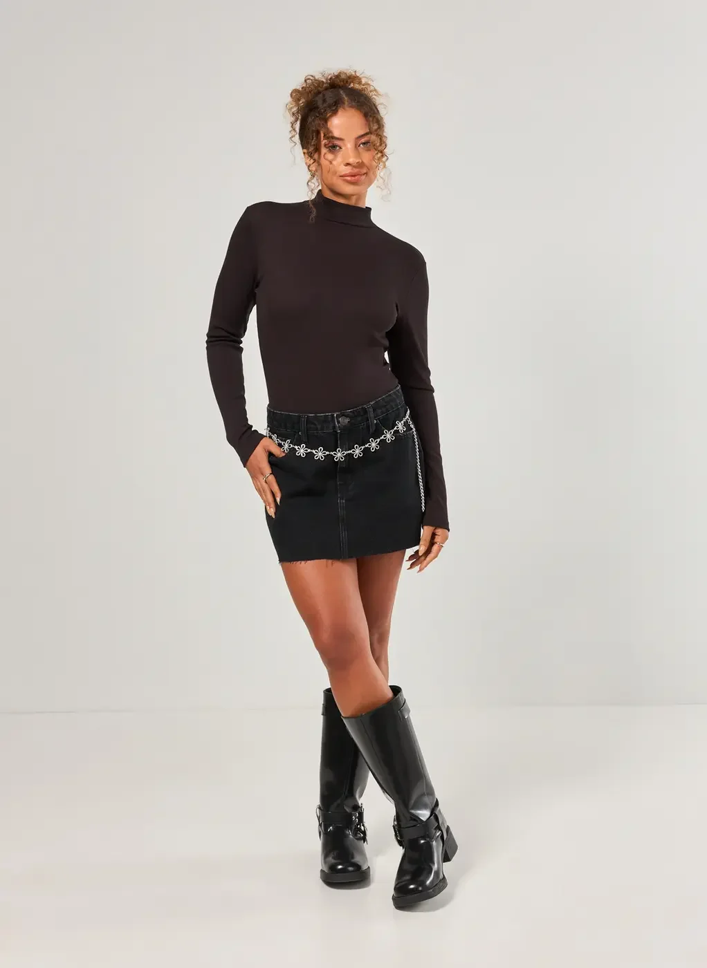 Body Manga Longa Preto Costas Abertas