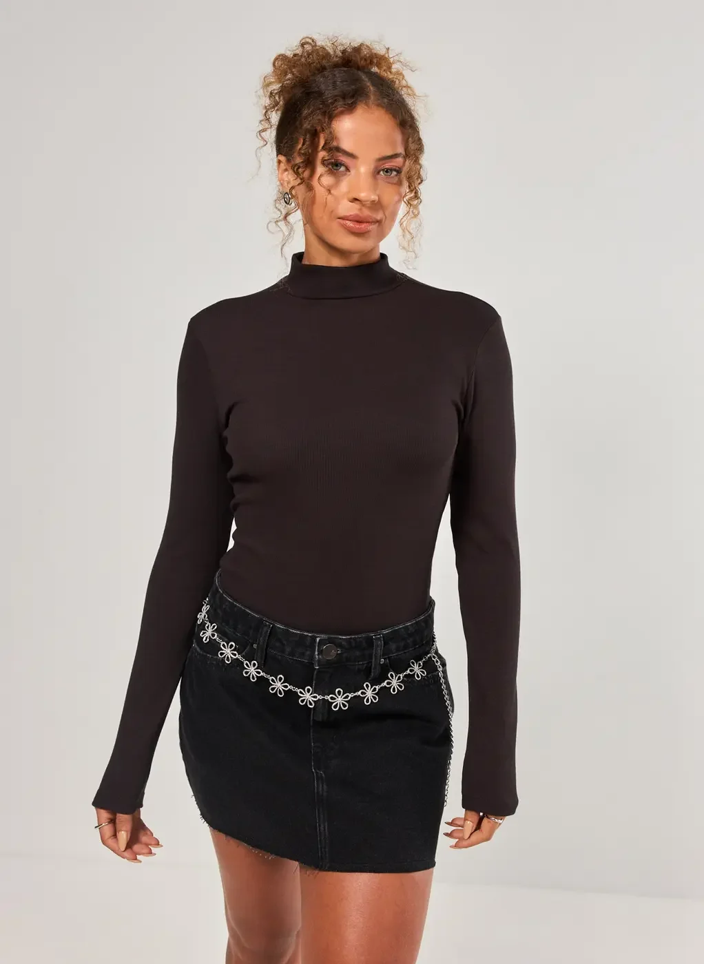 Body Manga Longa Preto Costas Abertas