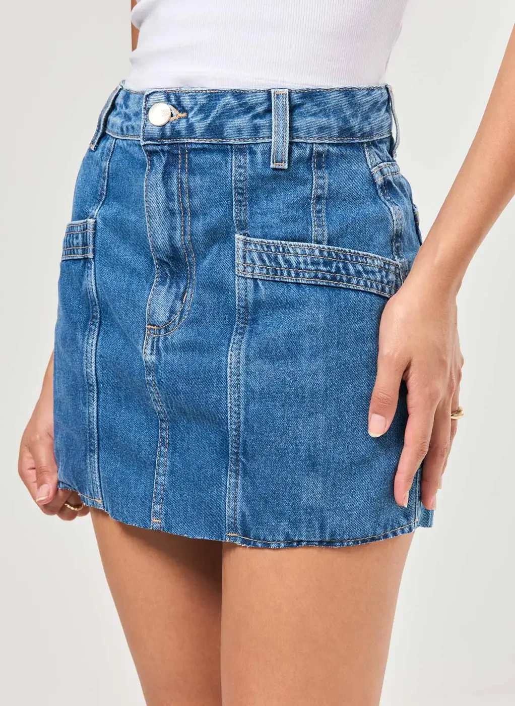 Saia Jeans Costuras Marcantes