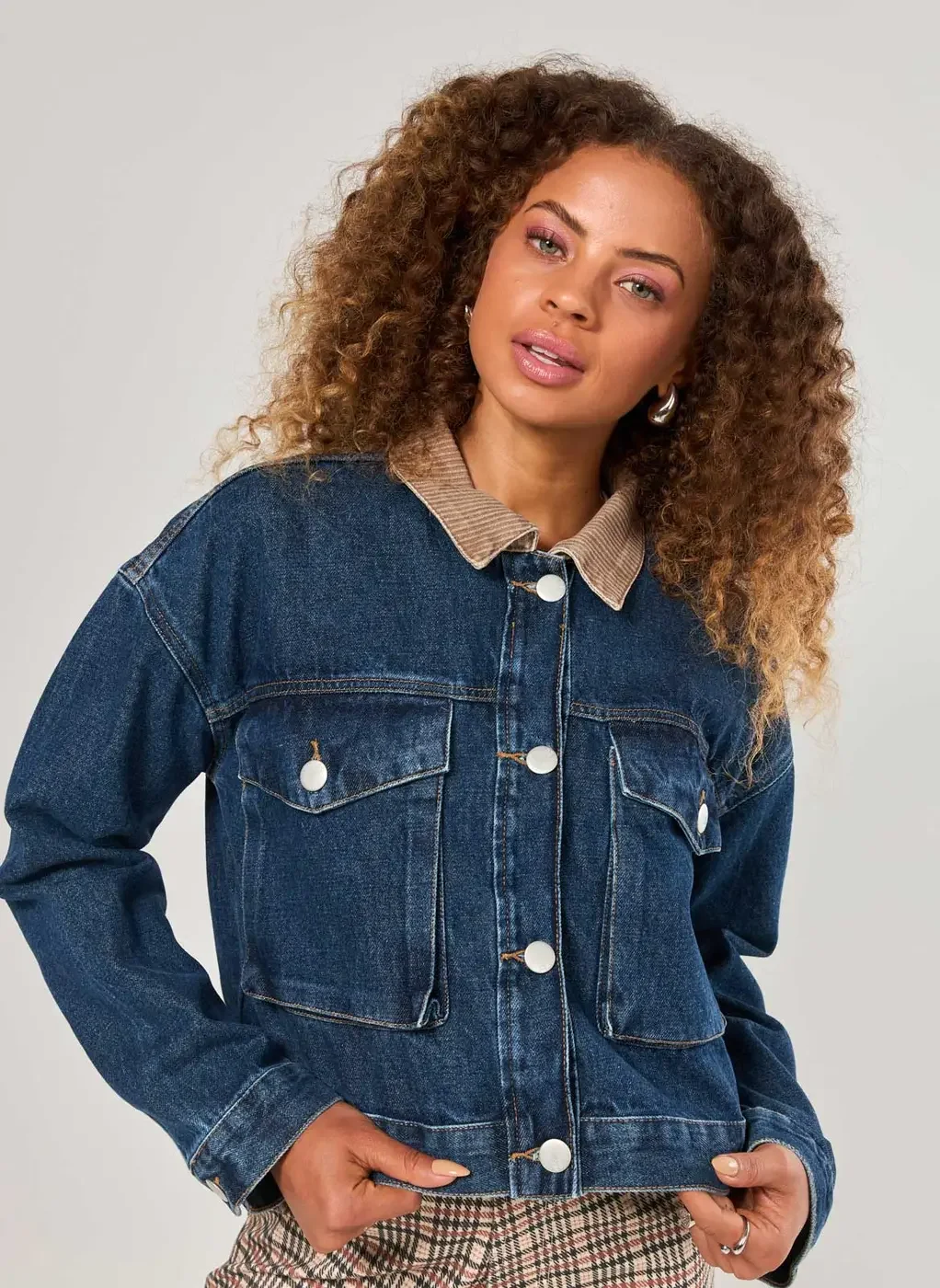 Jaqueta Cropped Jeans Com Cotelê