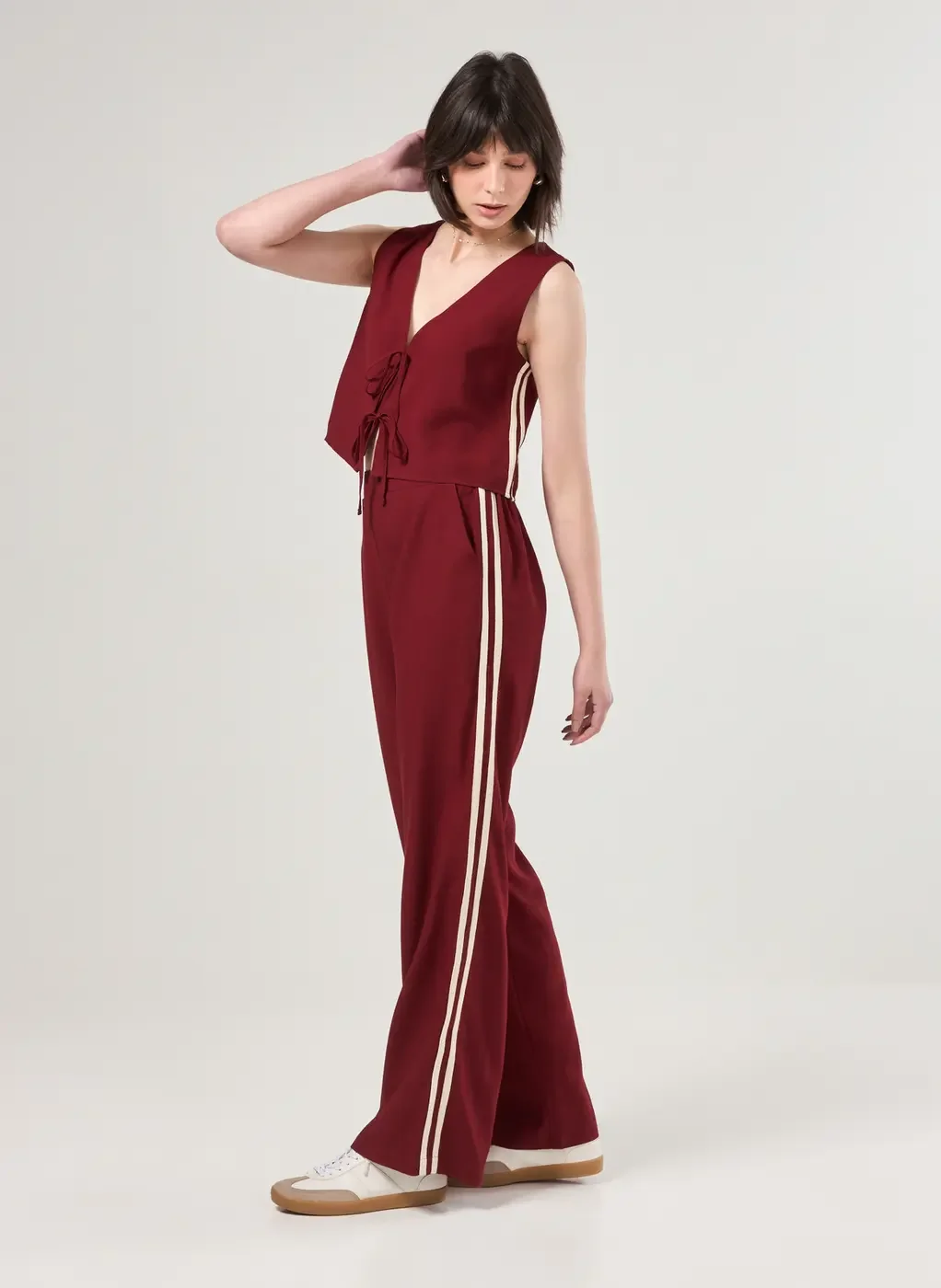 Blusa Estilo Colete Amarração Listras Laterais