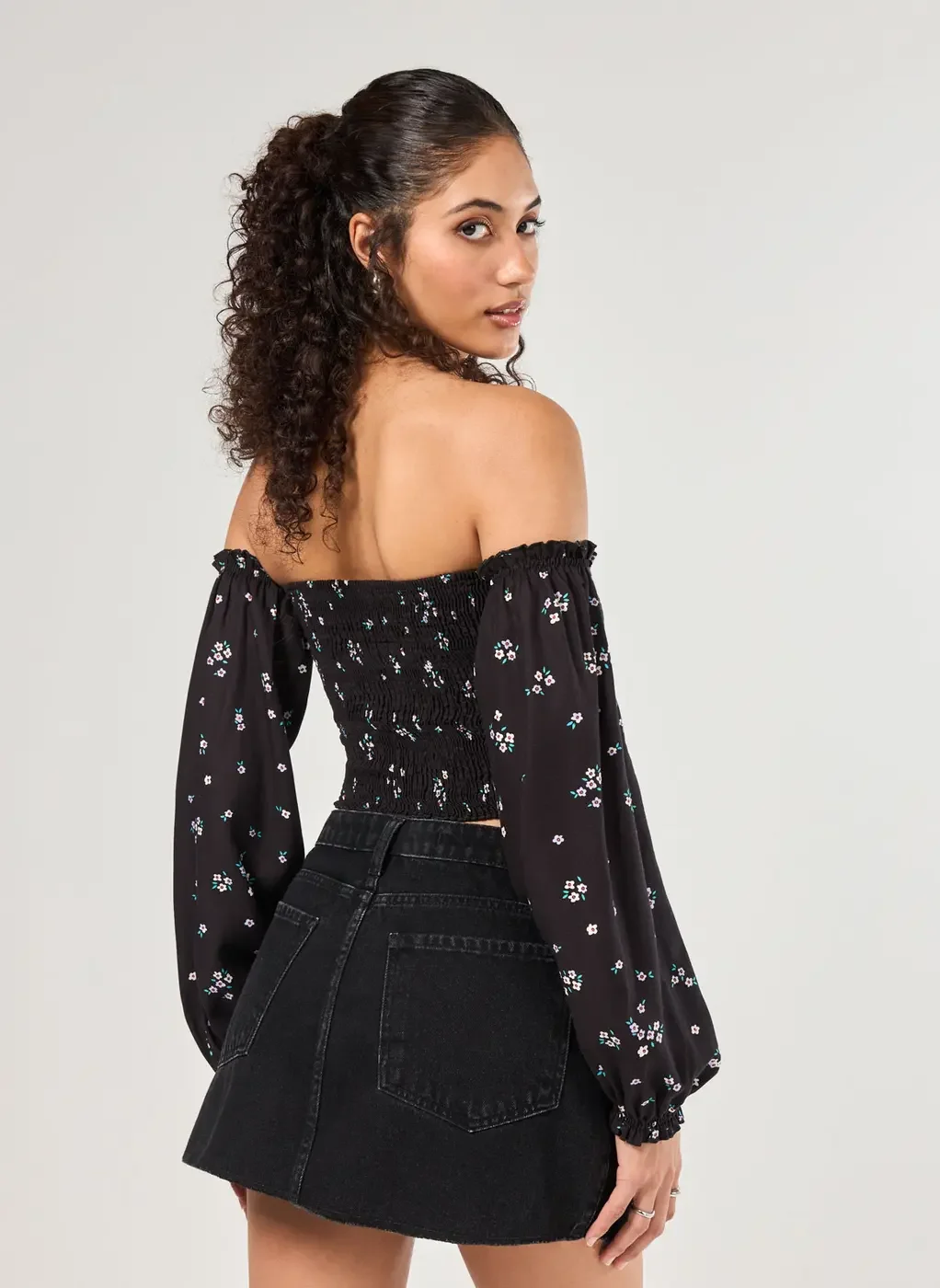 Cropped Manga Longa Preta Florida Lastex