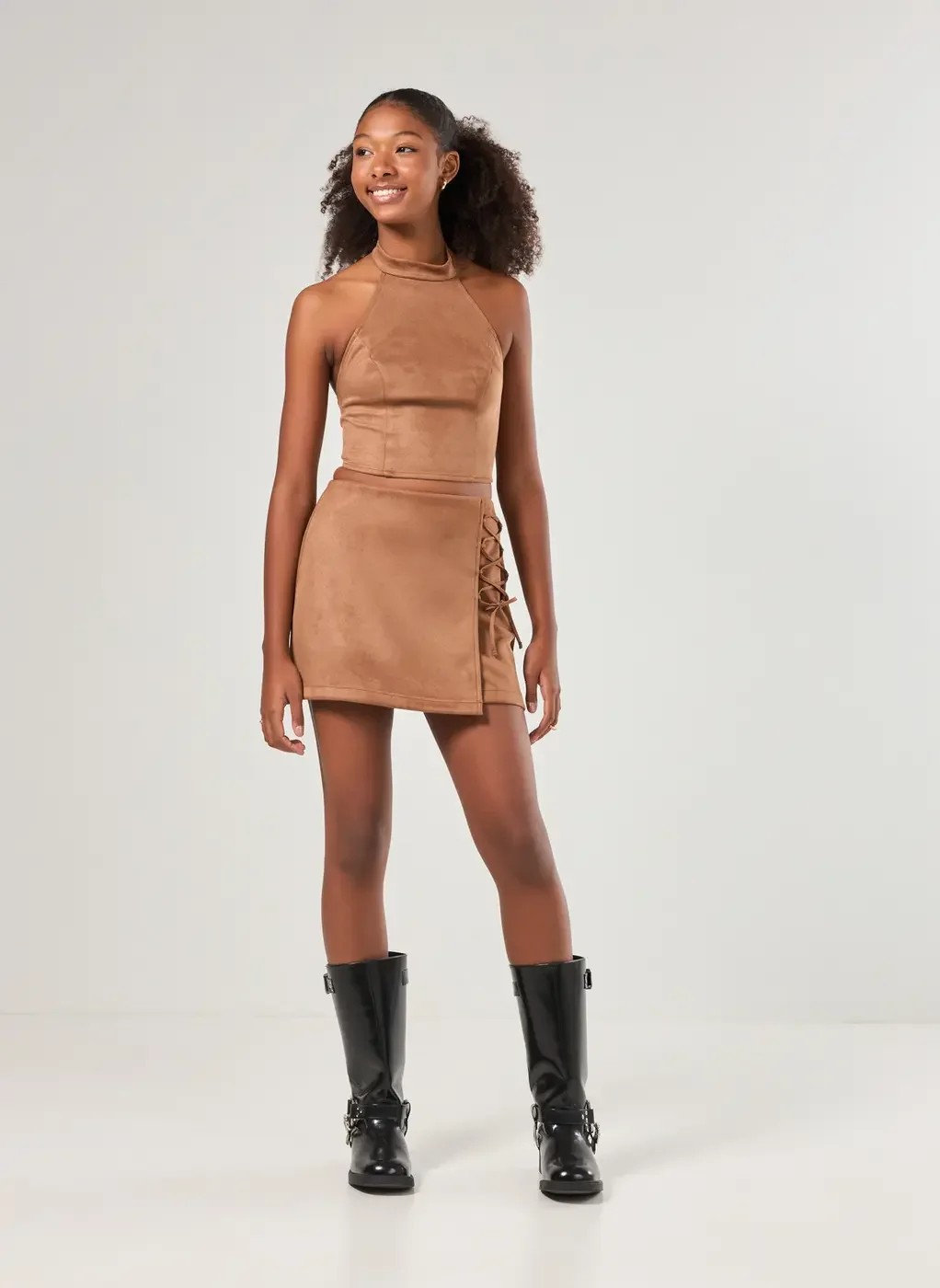 Saia Curta Em Suede Com Amarração